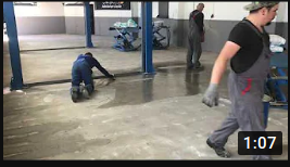 Műgyanta padló alapozó réteg készítés, csiszolás.